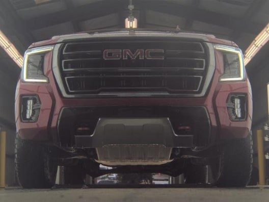 Used 2021 GMC Yukon AT4 w/ Rear Media and Nav Package image 3