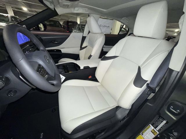 New 2025 Lexus ES 350 w/ Premium Package image 2