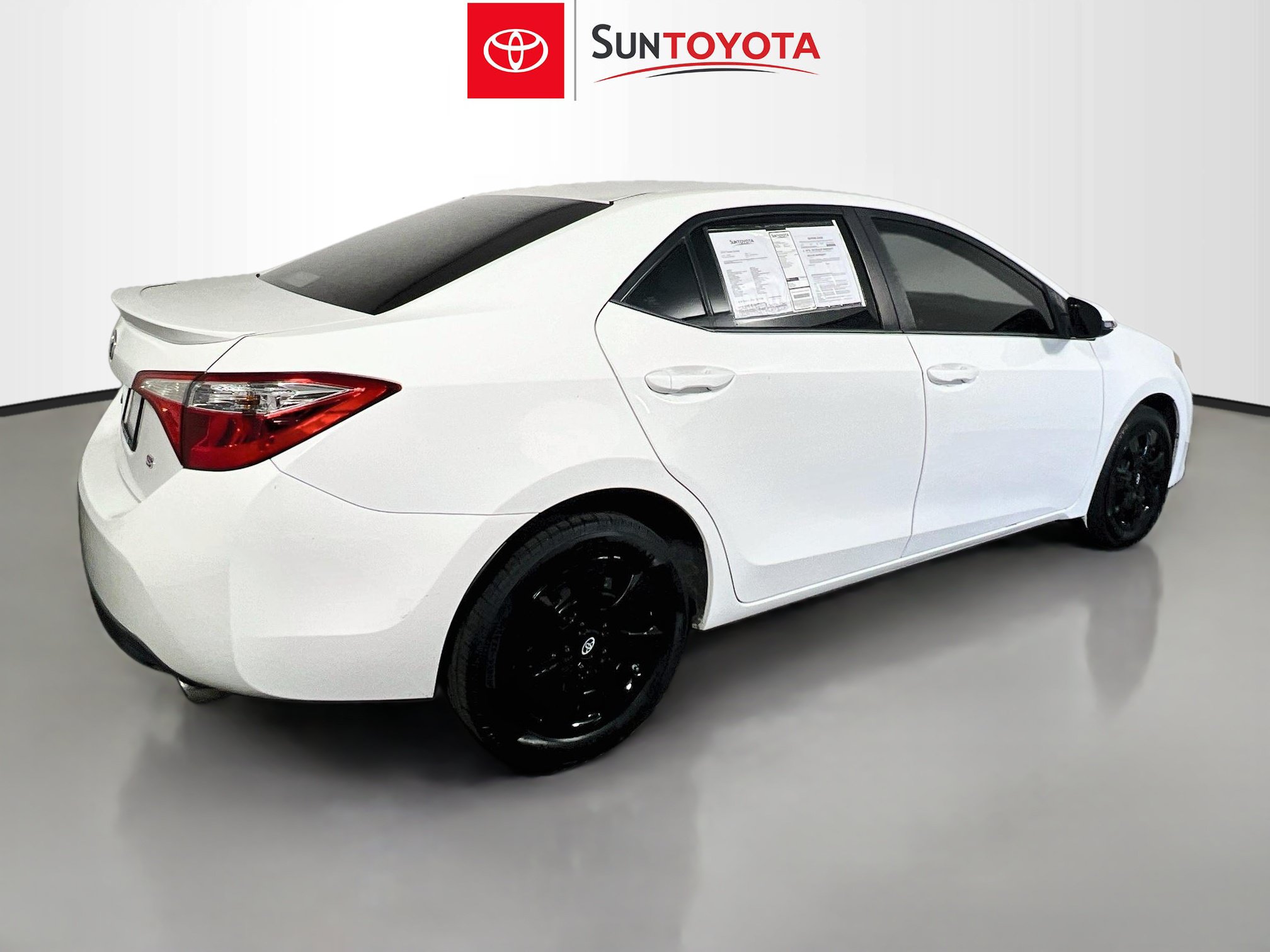 Used 2015 Toyota Corolla S FWD image 4