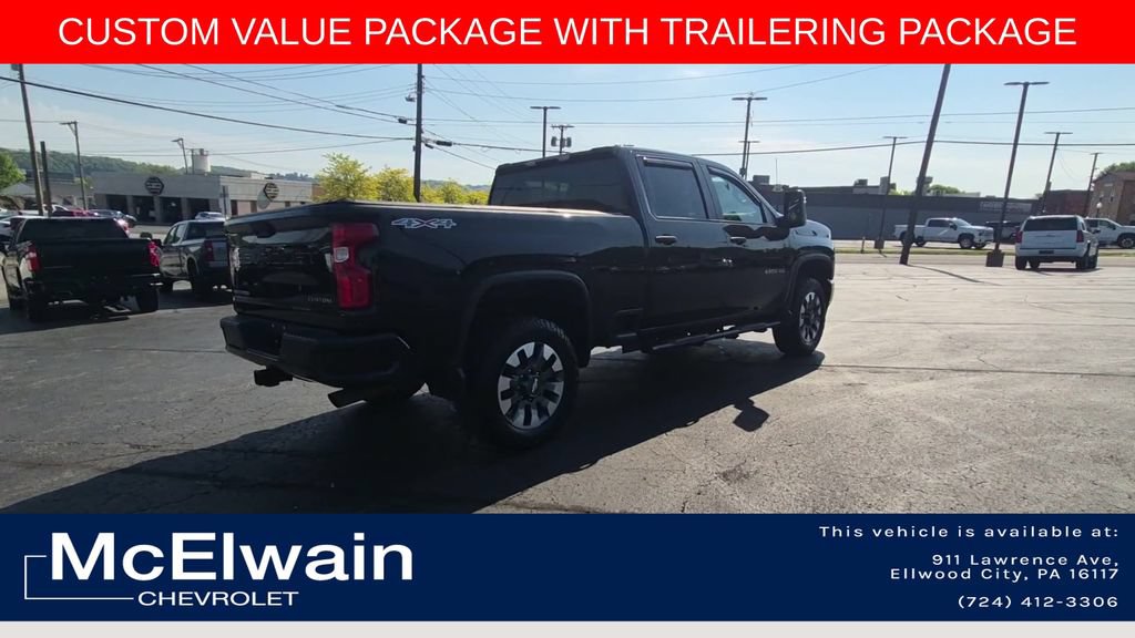 Used 2021 Chevrolet Silverado 2500 Custom w/ Custom Value Package AWD/4WD image 9