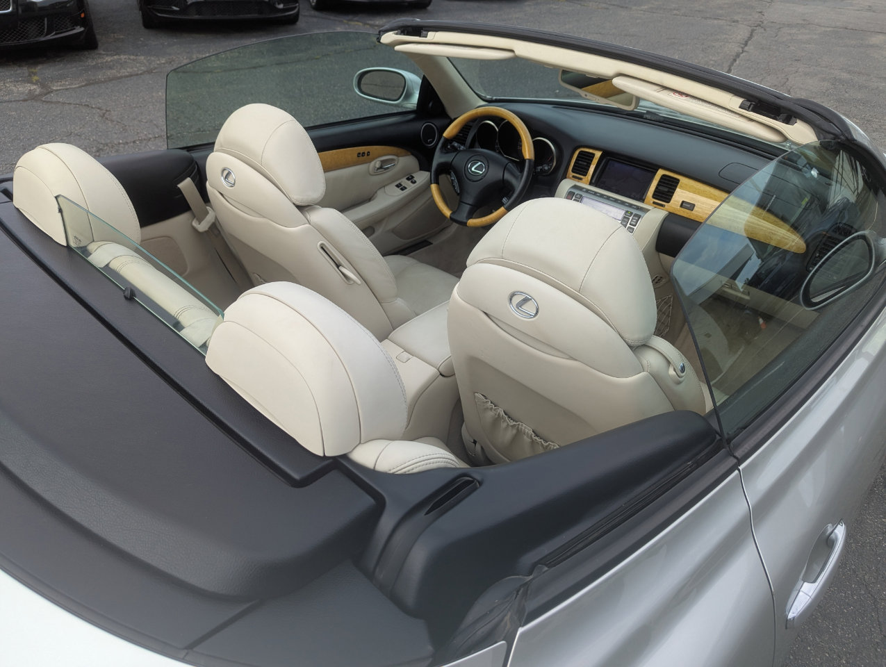 Used 2005 Lexus SC 430 Convertible image 34