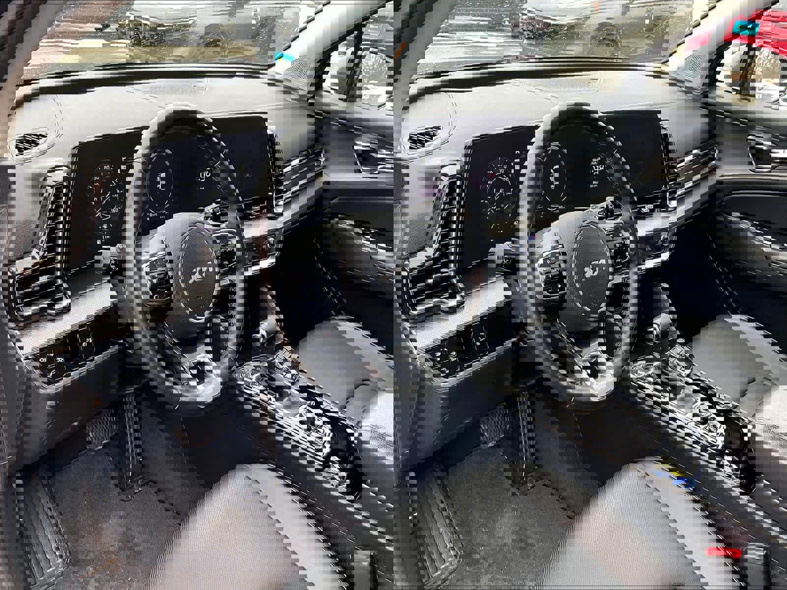 Used 2023 Kia Sportage SX image 8