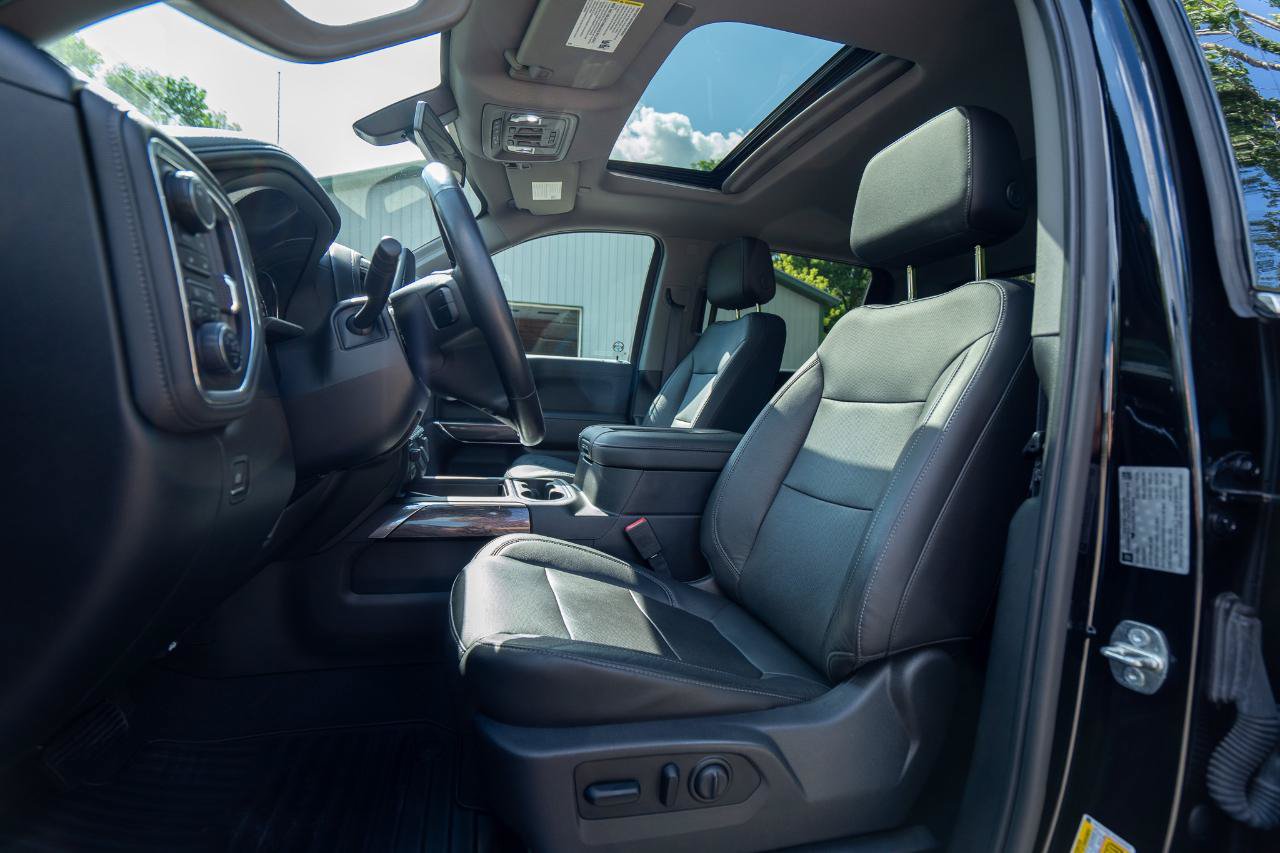 Used 2019 Chevrolet Silverado 1500 LTZ w/ LTZ Plus Package AWD/4WD image 12