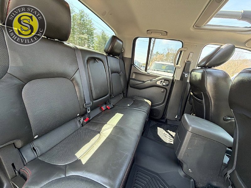 Used 2010 Nissan Frontier PRO-4X w/ Pro-4x Value Truck Pkg image 19