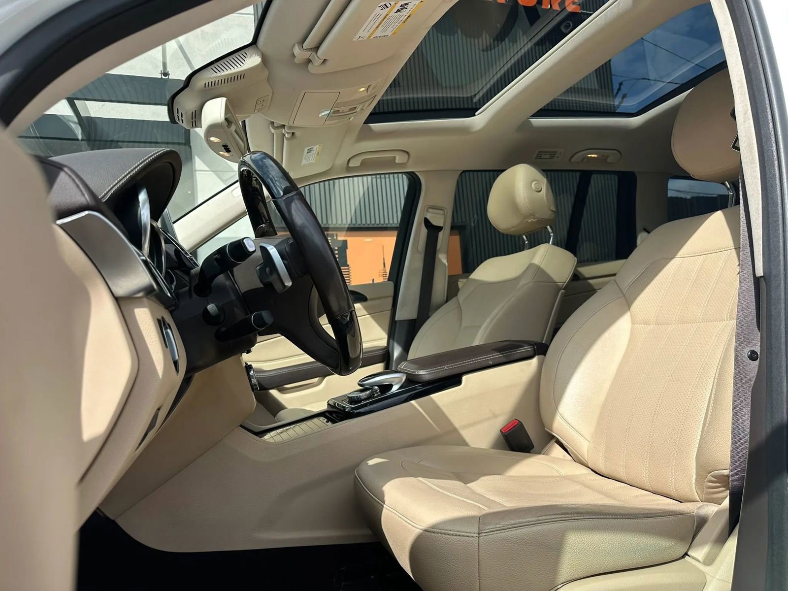 Used 2017 Mercedes-Benz GLS 450 4MATIC image 8