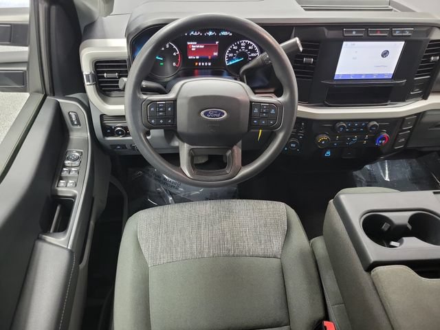 Used 2023 Ford F250 XLT w/ FX4 Off-Road Package AWD/4WD image 14