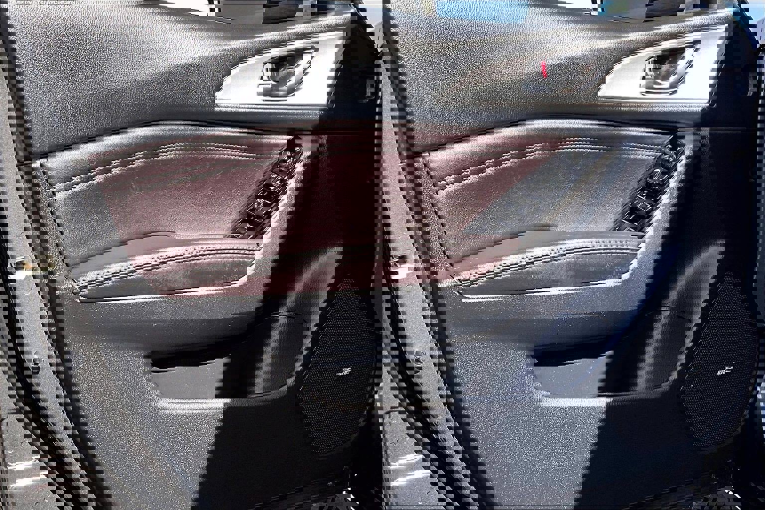 Used 2017 MAZDA MAZDA3 Touring w/ Popular Equipment Package image 16