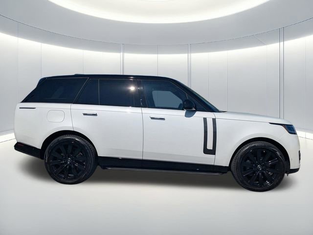Used 2025 Land Rover Range Rover Autobiography AWD/4WD image 4