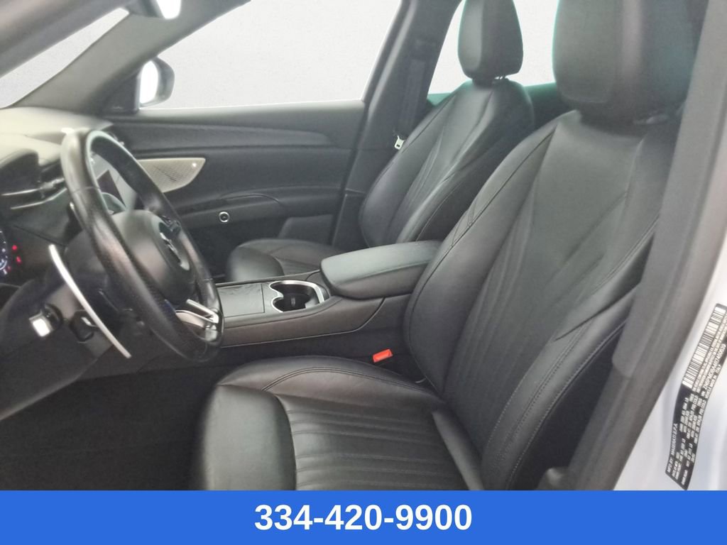 Used 2024 Maserati Grecale Modena image 12