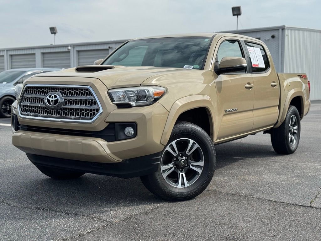 Used 2017 Toyota Tacoma TRD Sport w/ Premium & Technology Package AWD/4WD image 6