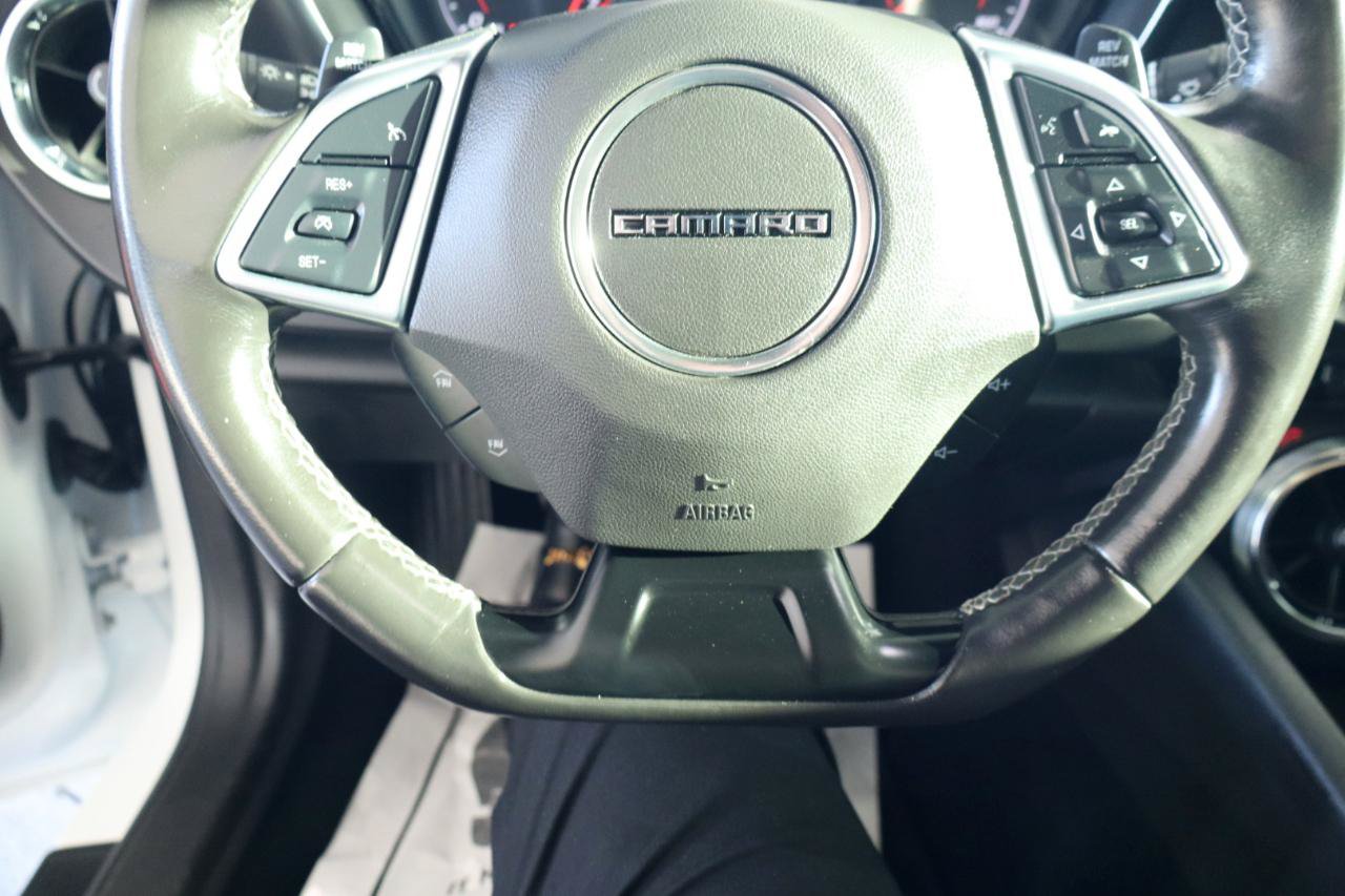 Used 2022 Chevrolet Camaro LT RWD image 27