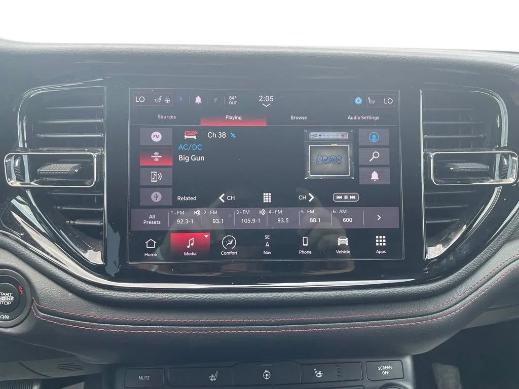 Used 2022 Dodge Durango R/T w/ Blacktop Package AWD/4WD image 21