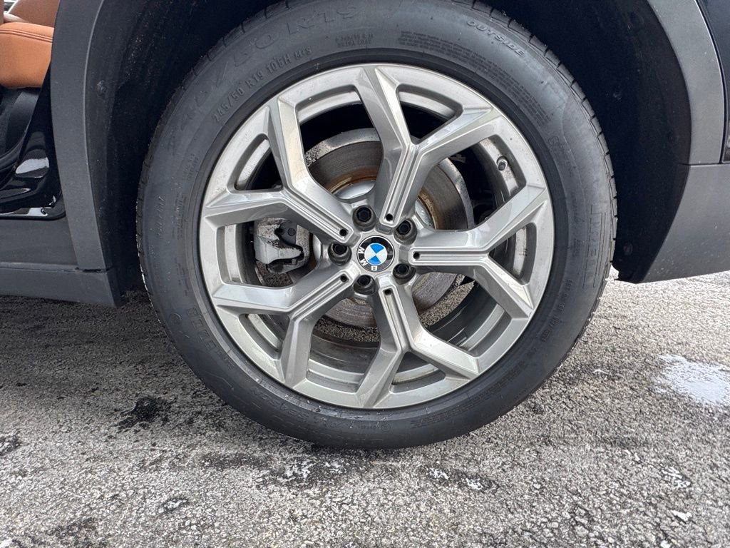 Used 2023 BMW X4 xDrive30i w/ Premium Package image 18