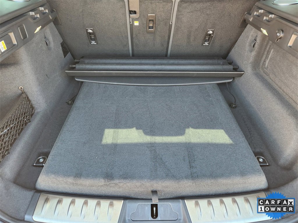 Used 2026 Jaguar F-PACE R-Dynamic S image 35