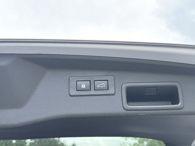New 2026 Subaru Outback Limited XT AWD/4WD image 15