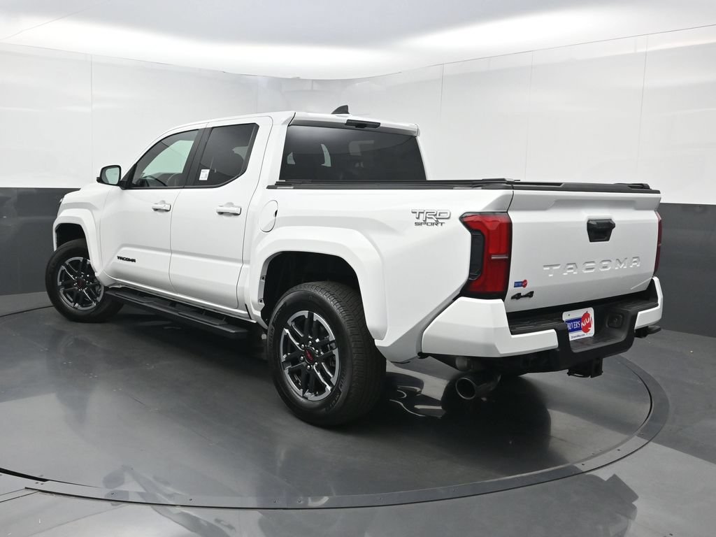Used 2025 Toyota Tacoma TRD Sport AWD/4WD image 22