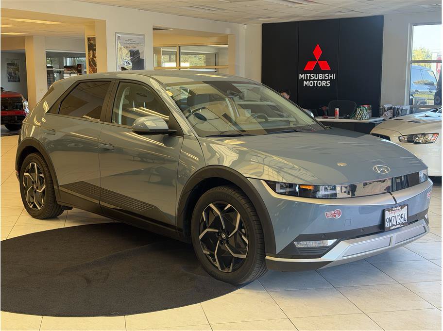 Used 2024 Hyundai Ioniq 5 SEL RWD image 3