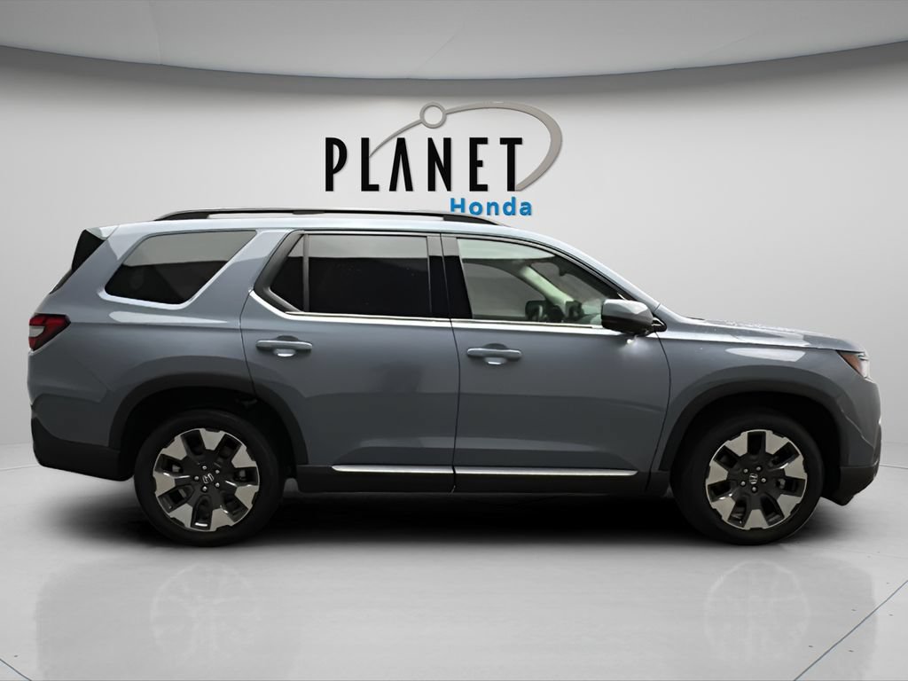New 2026 Honda Pilot Elite image 3