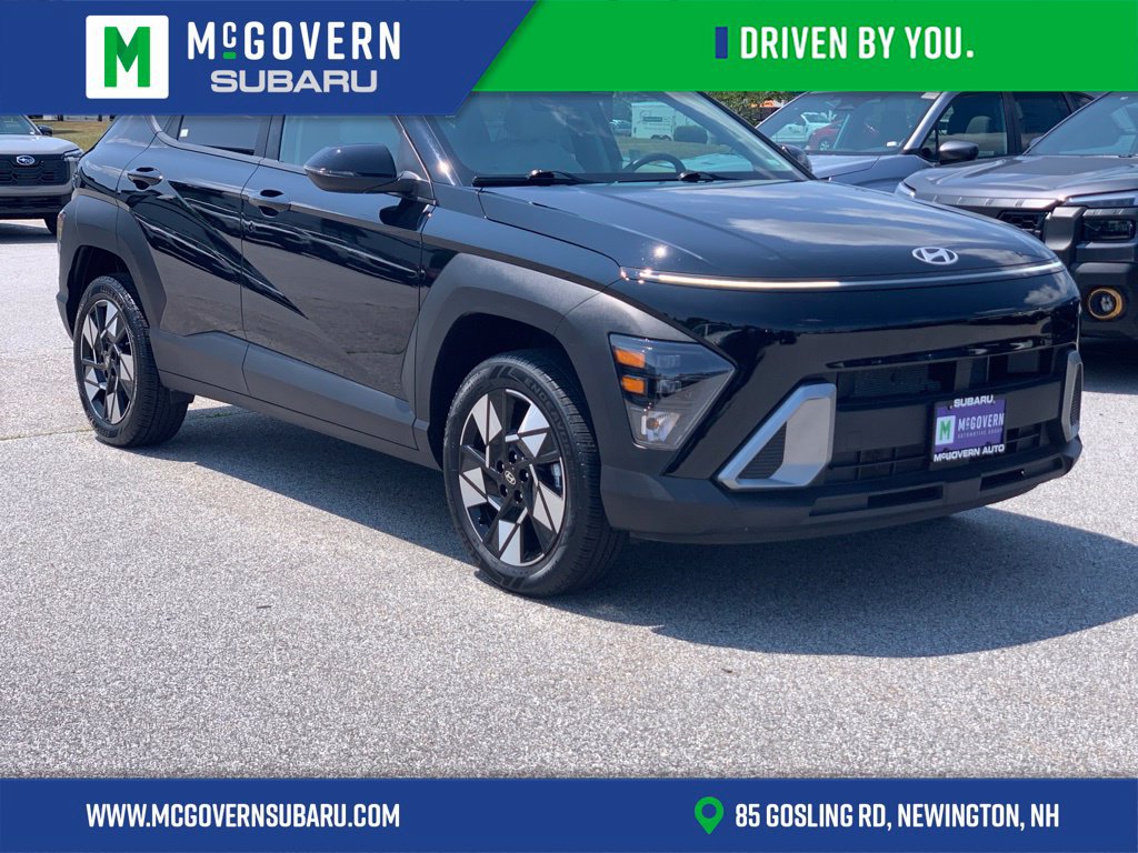 Used 2025 Hyundai Kona SEL AWD/4WD image 1