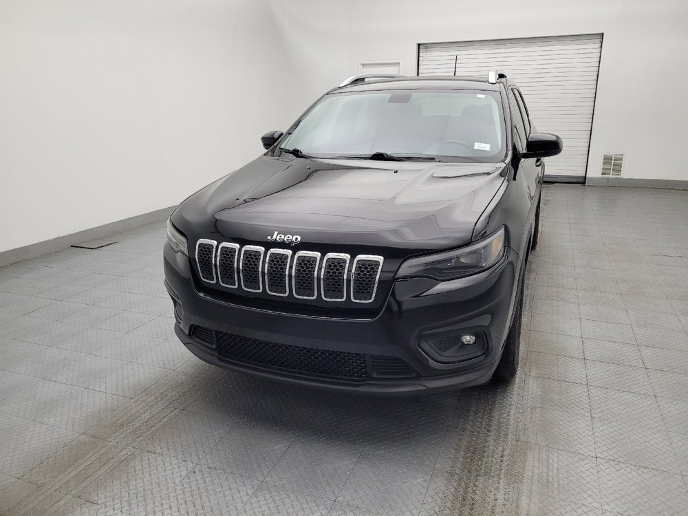 Used 2019 Jeep Cherokee Latitude w/ Cold Weather Group FWD image 15