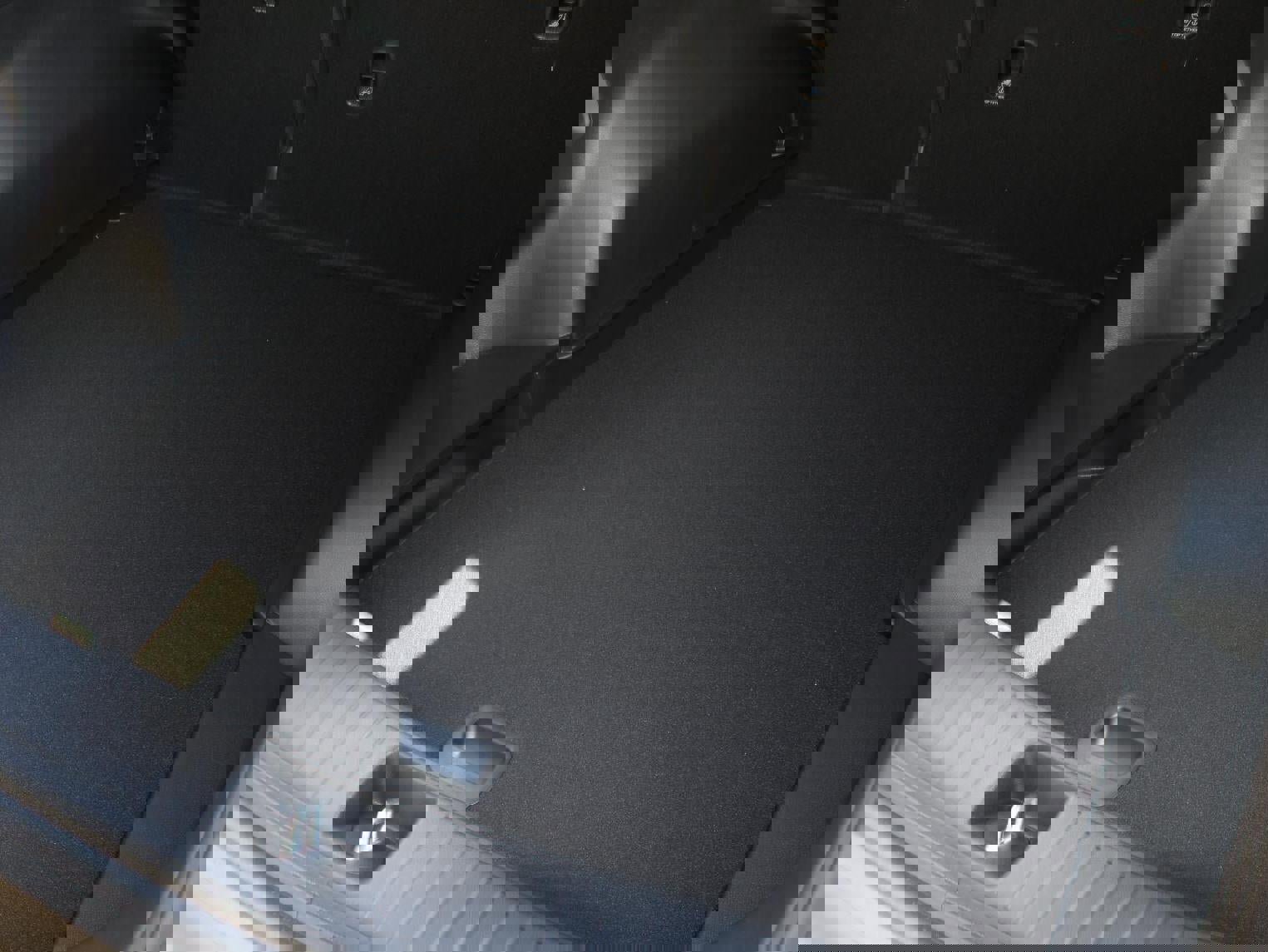 New 2025 Kia Sportage LX image 9