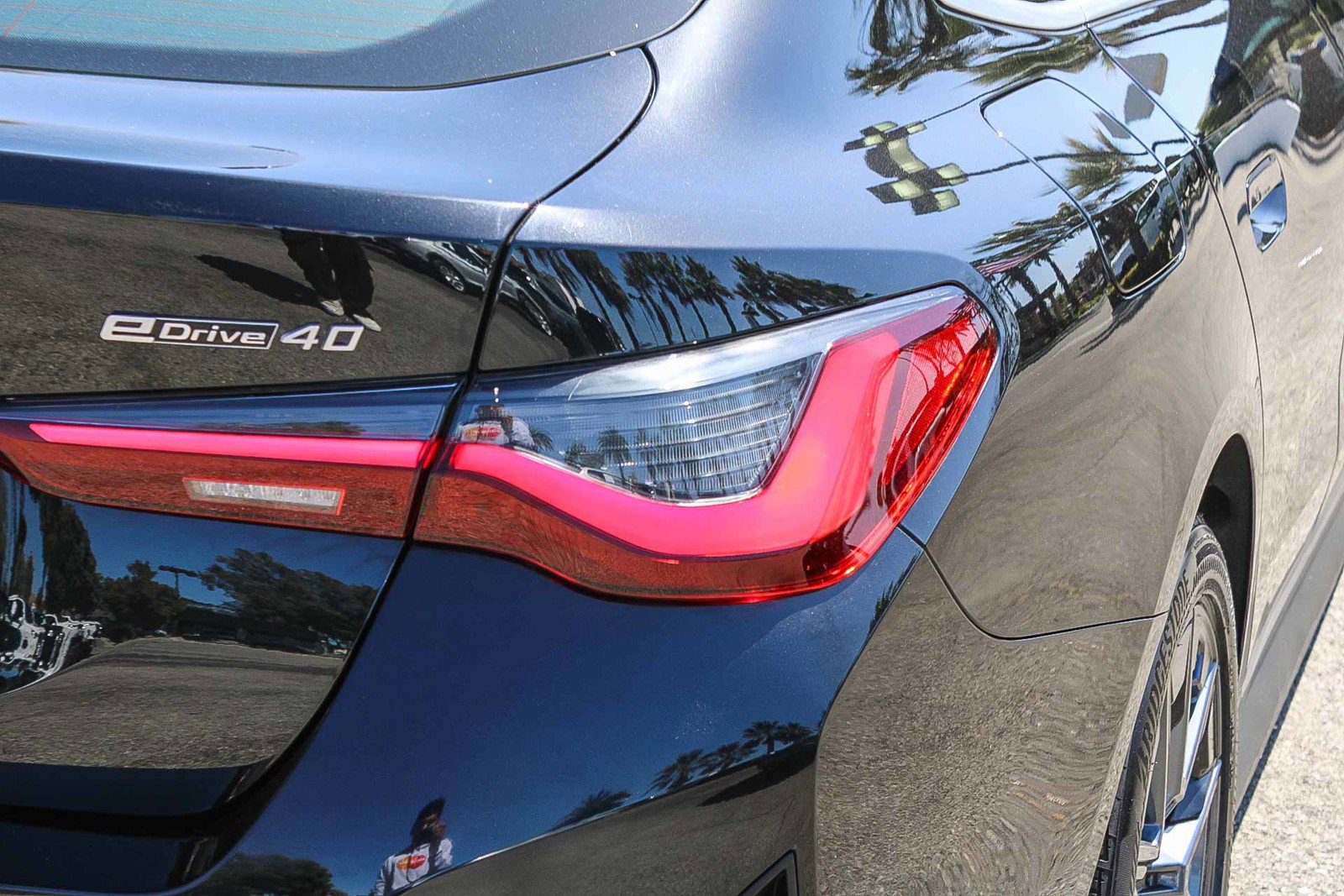 Certified 2023 BMW i4 eDrive40 w/ Premium Package RWD image 7