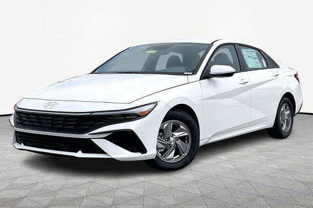 New 2026 Hyundai Elantra SE FWD image 1