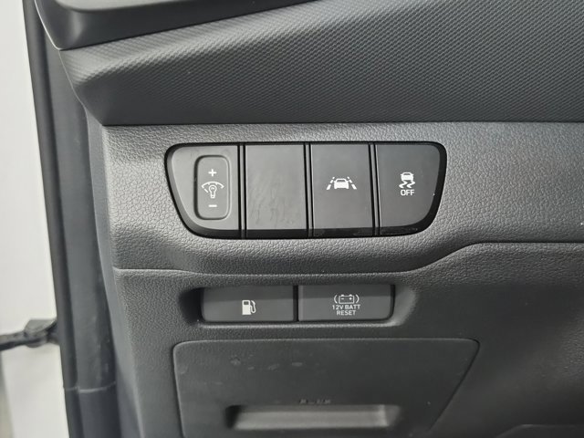 Used 2020 Hyundai Ioniq Blue image 20