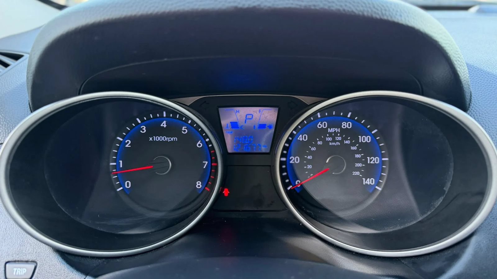 Used 2010 Hyundai Tucson GLS w/ Popular Equipment Pkg 2 FWD image 15