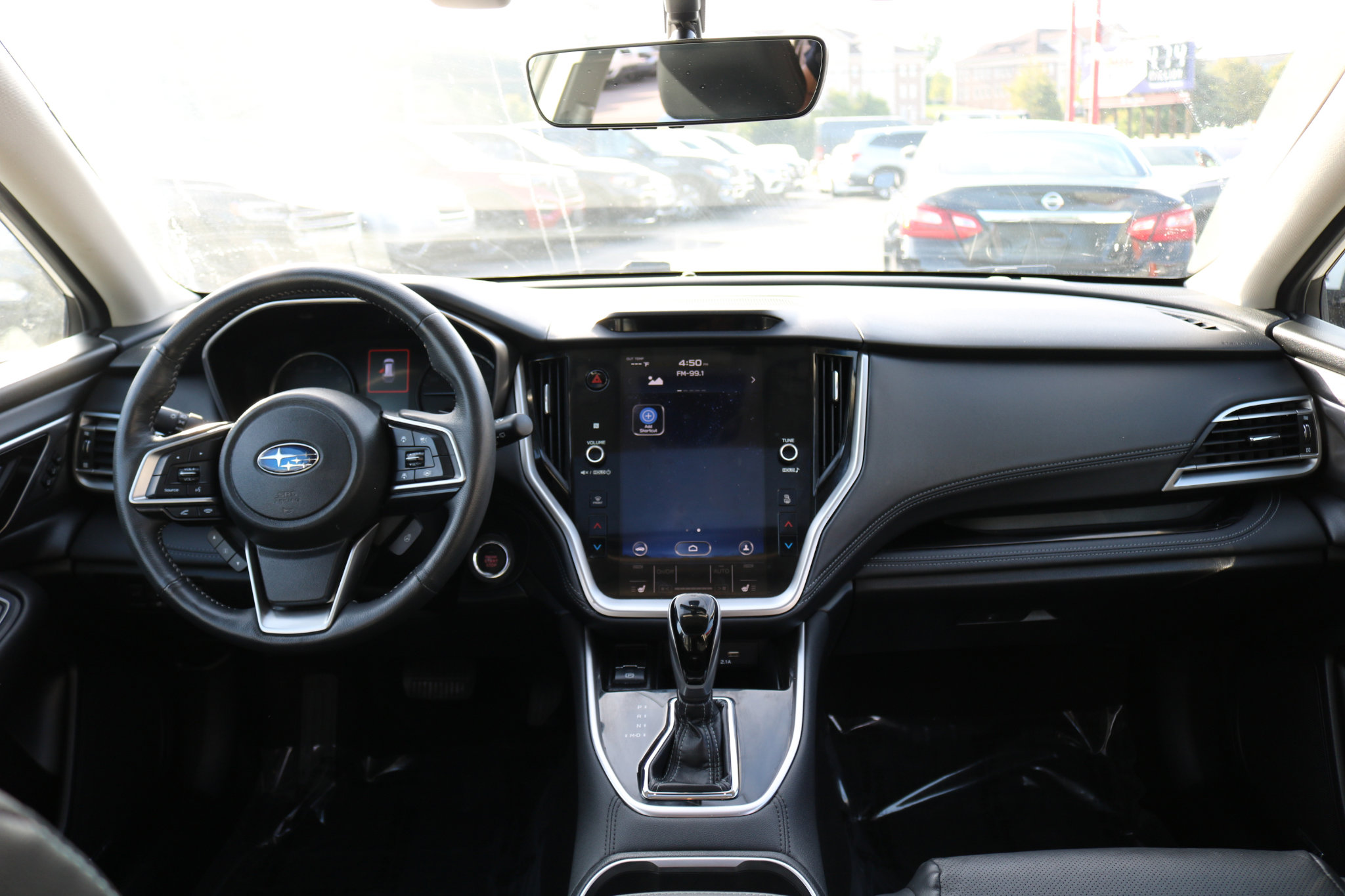 Used 2020 Subaru Outback Limited image 32