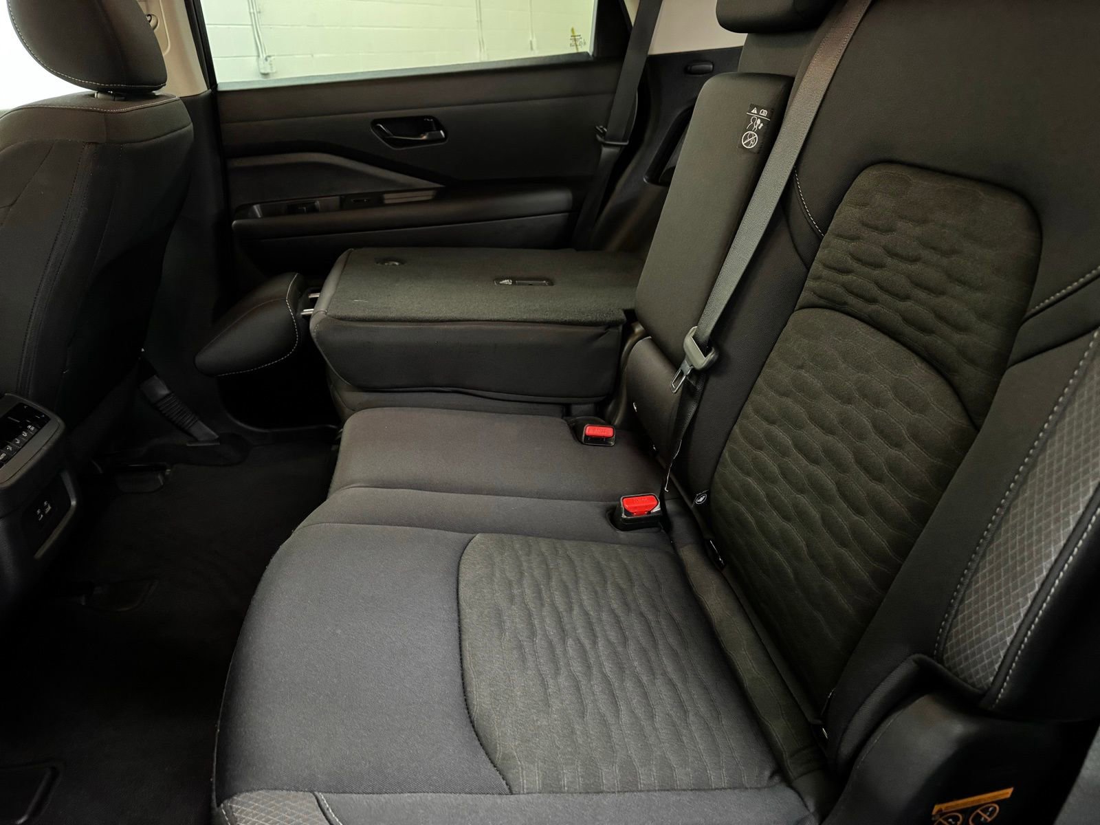 New 2026 Nissan Pathfinder SV AWD/4WD image 31