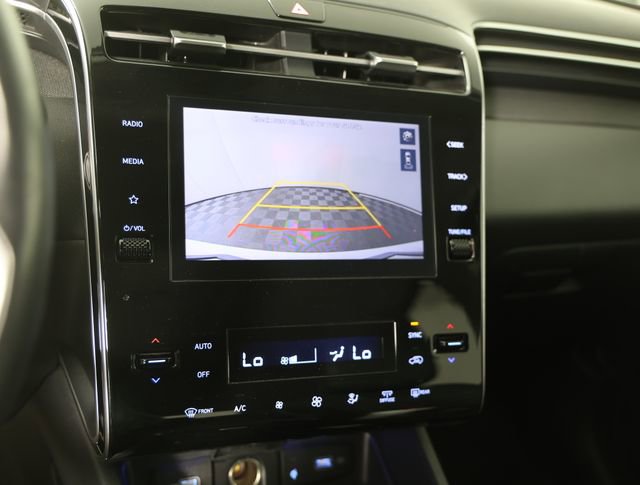 Used 2022 Hyundai Tucson SEL w/ Convenience + Premium Package FWD image 10