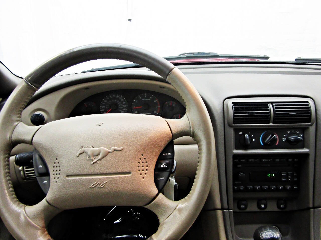 Used 2003 Ford Mustang GT Premium image 15