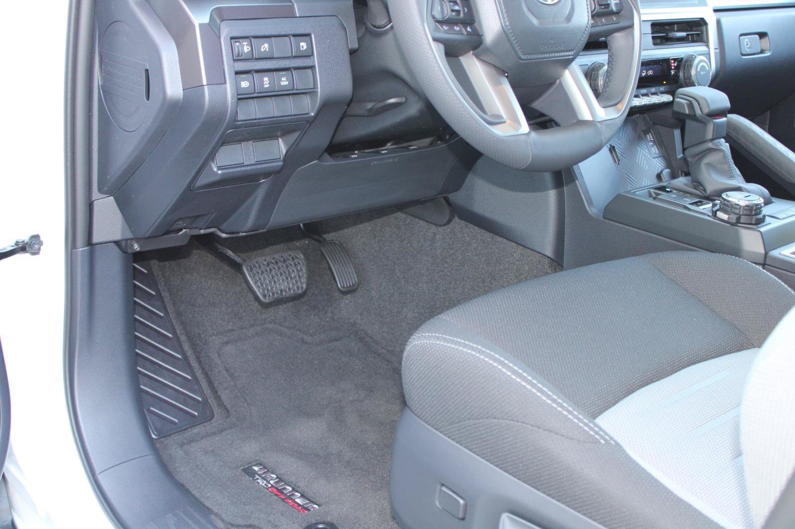 Used 2026 Toyota 4Runner TRD Off-Road AWD/4WD image 56