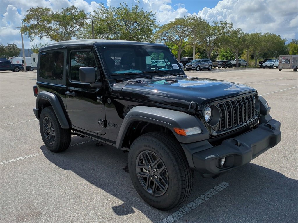 New 2025 Jeep Wrangler Sport video 2