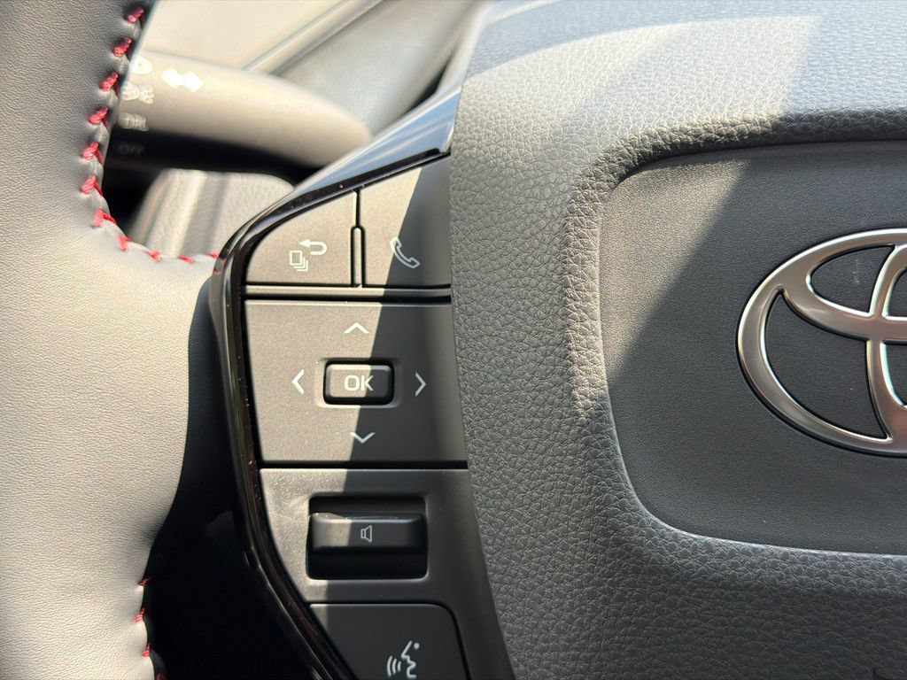 New 2027 Toyota Prius Plug-In Hybrid FWD image 30