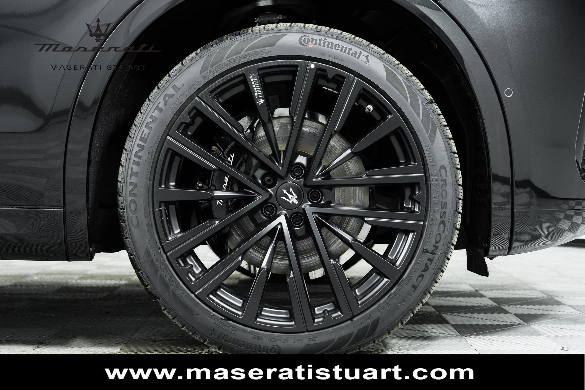 New 2025 Maserati Grecale Modena image 9