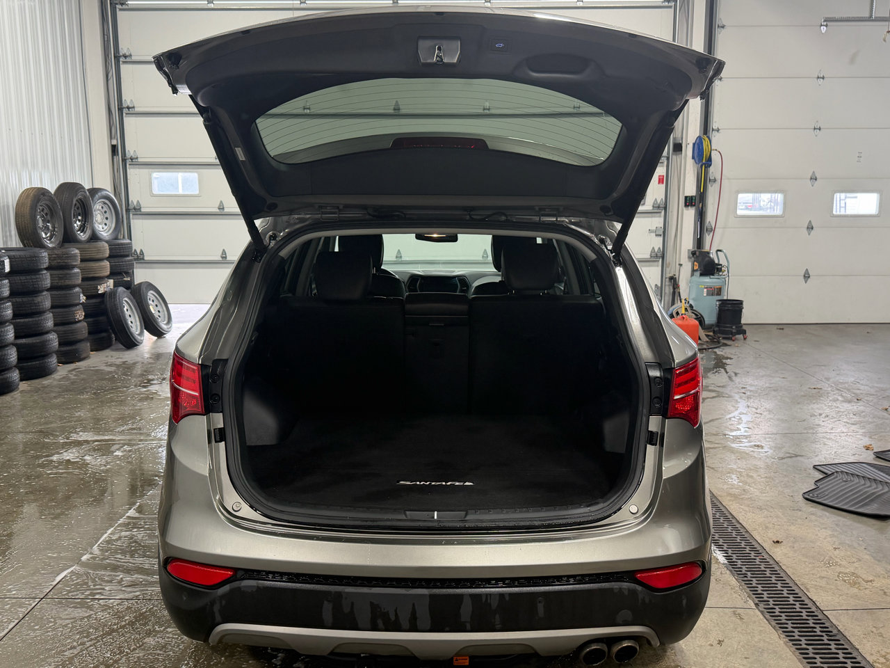 Used 2016 Hyundai Santa Fe Sport 2.0T w/ Option Group 05 image 18