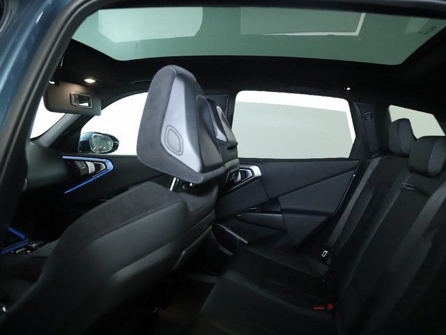 Used 2026 BMW X3 xDrive30i w/ M Sport Package AWD/4WD image 16