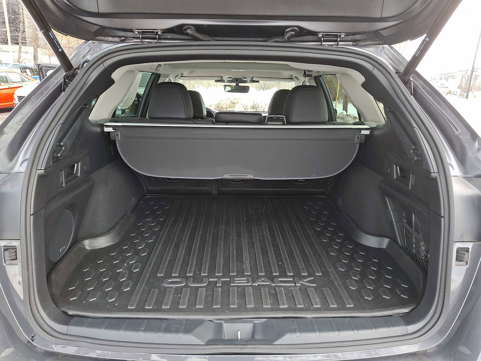 Used 2023 Subaru Outback Limited AWD/4WD image 27