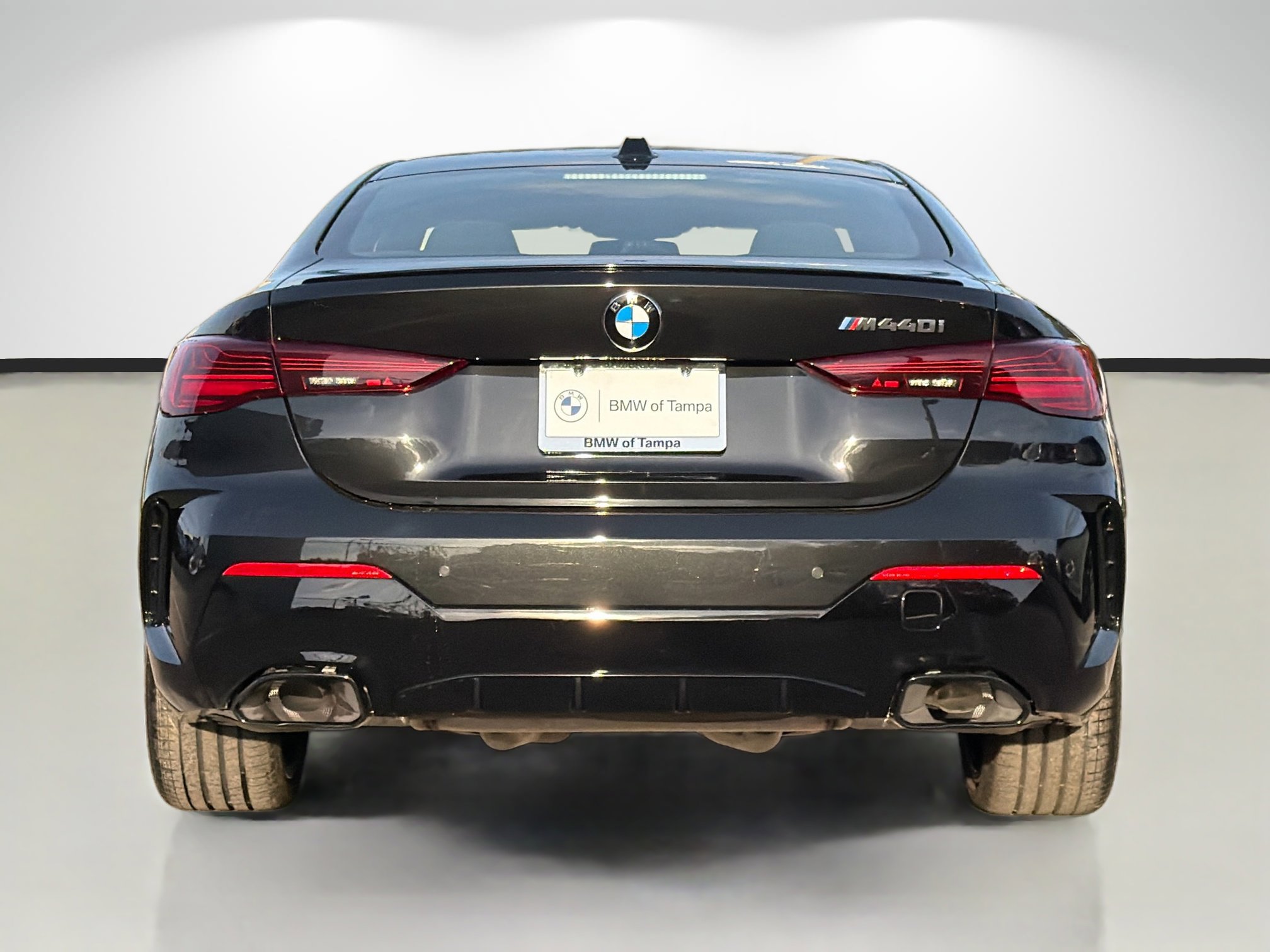 New 2026 BMW M440i Coupe image 4