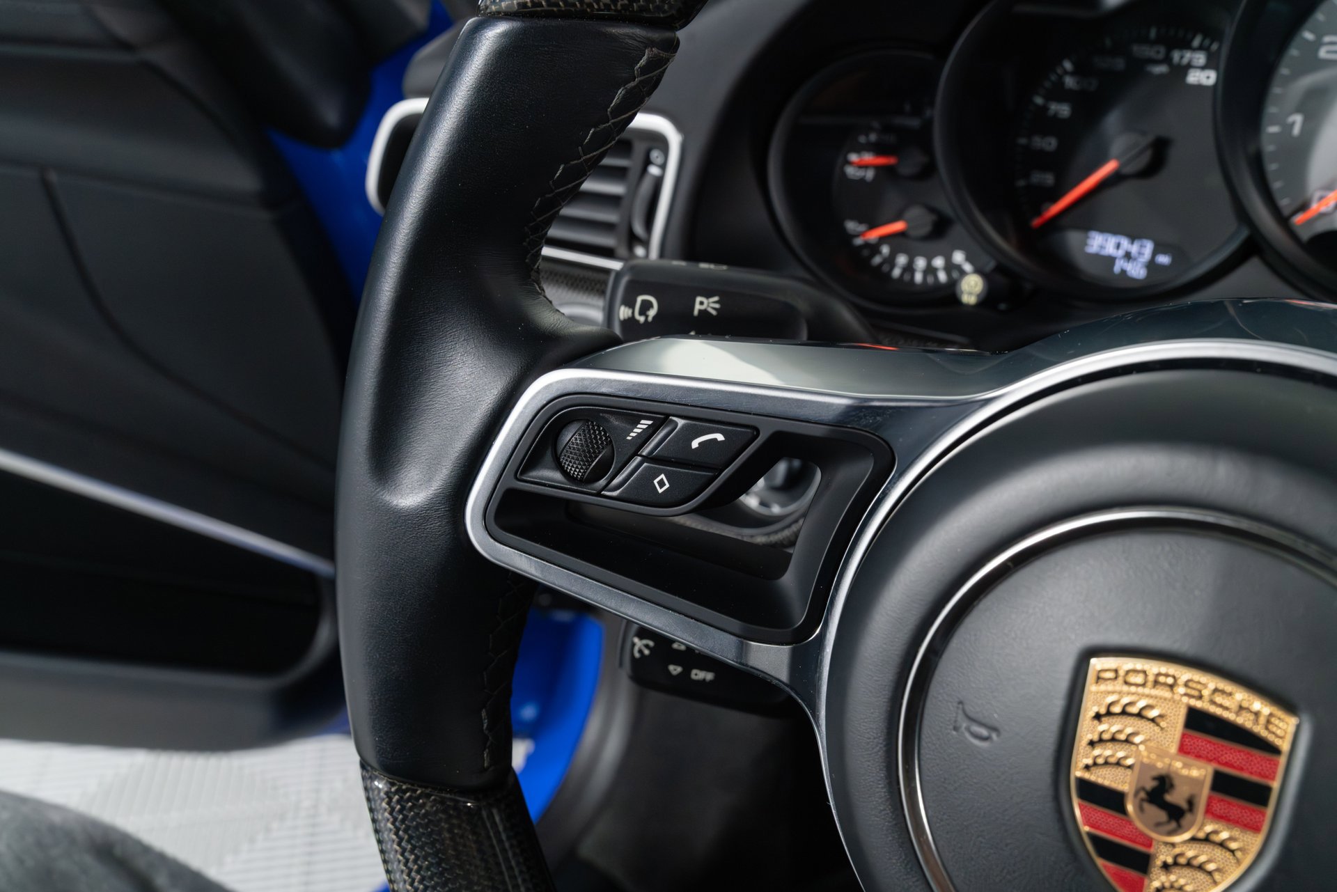 Used 2017 Porsche 911 Carrera S image 21