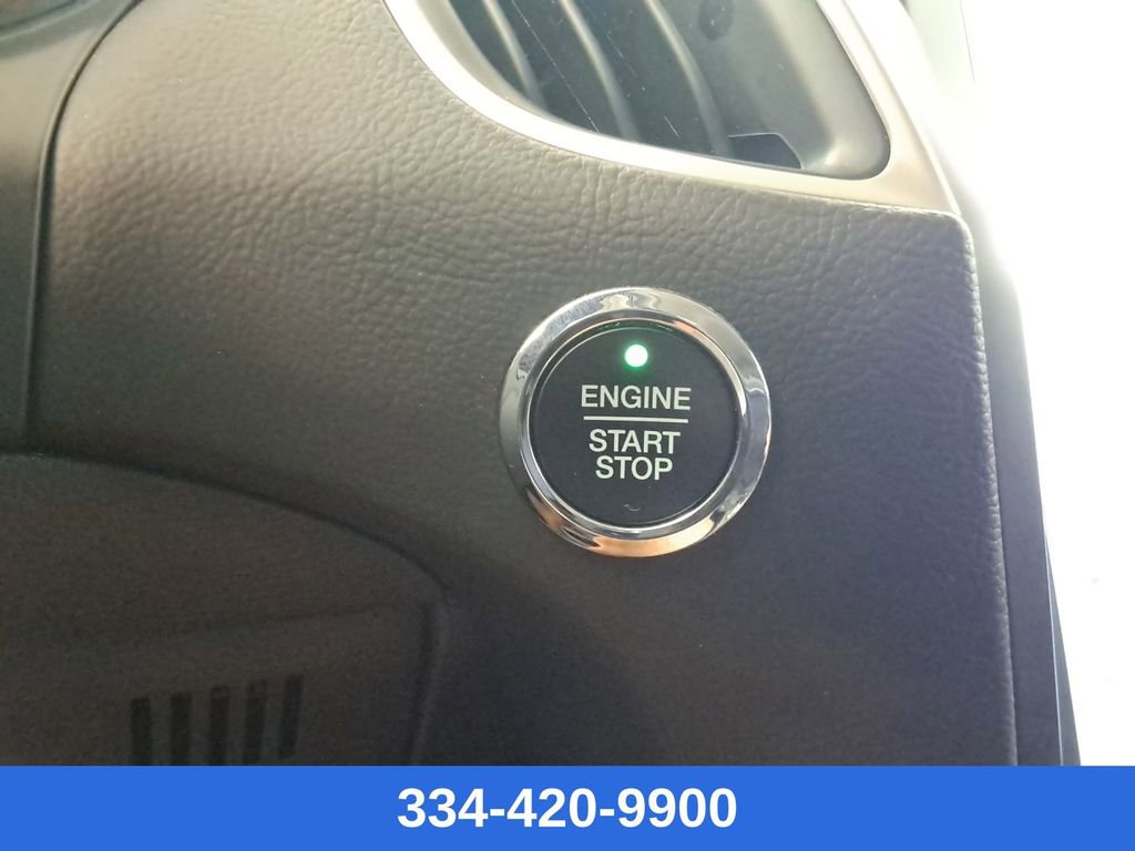 Used 2024 Ford Edge SEL image 25