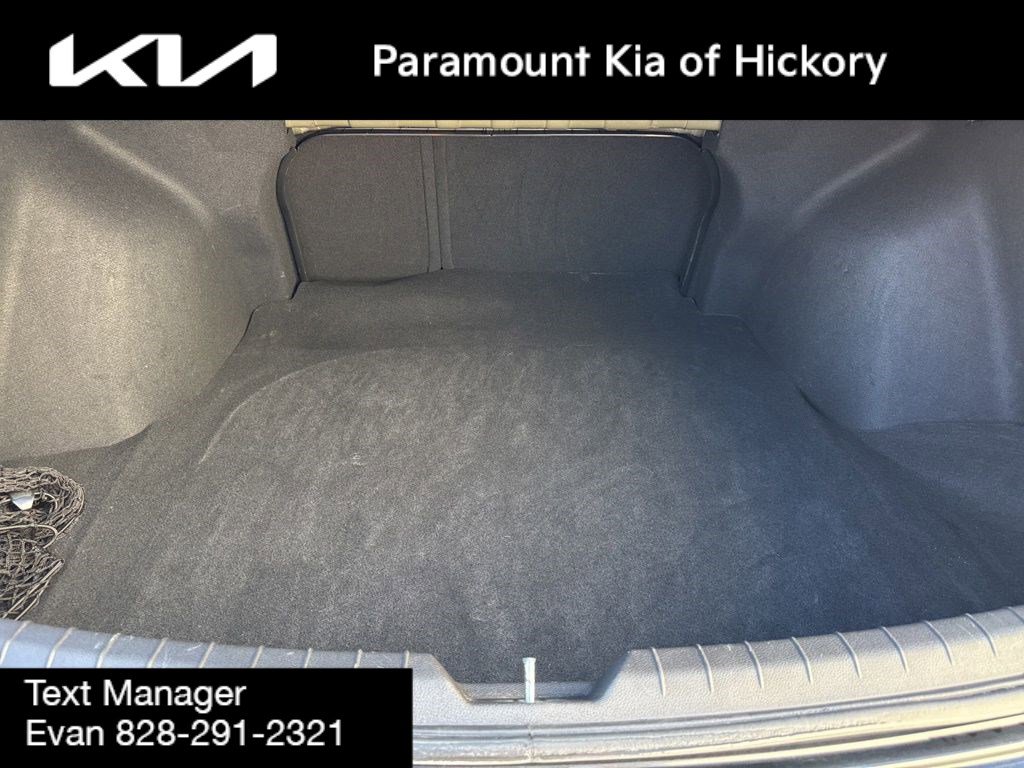 Used 2023 Kia K5 GT-Line image 10