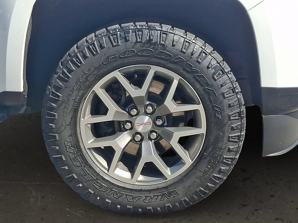 Used 2022 GMC Canyon AT4 w/ Trailering Package AWD/4WD image 9