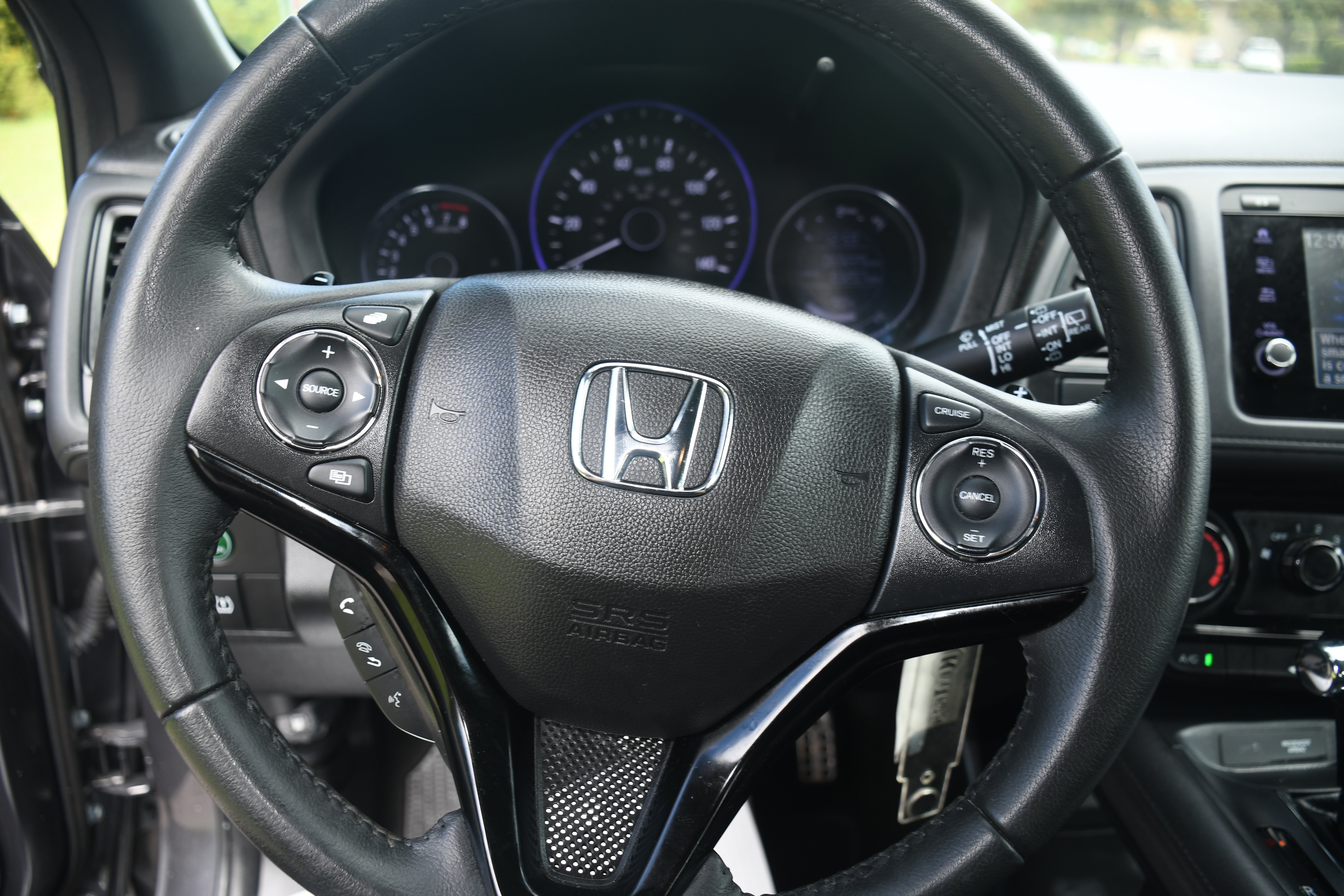 Used 2020 Honda HR-V Sport image 12