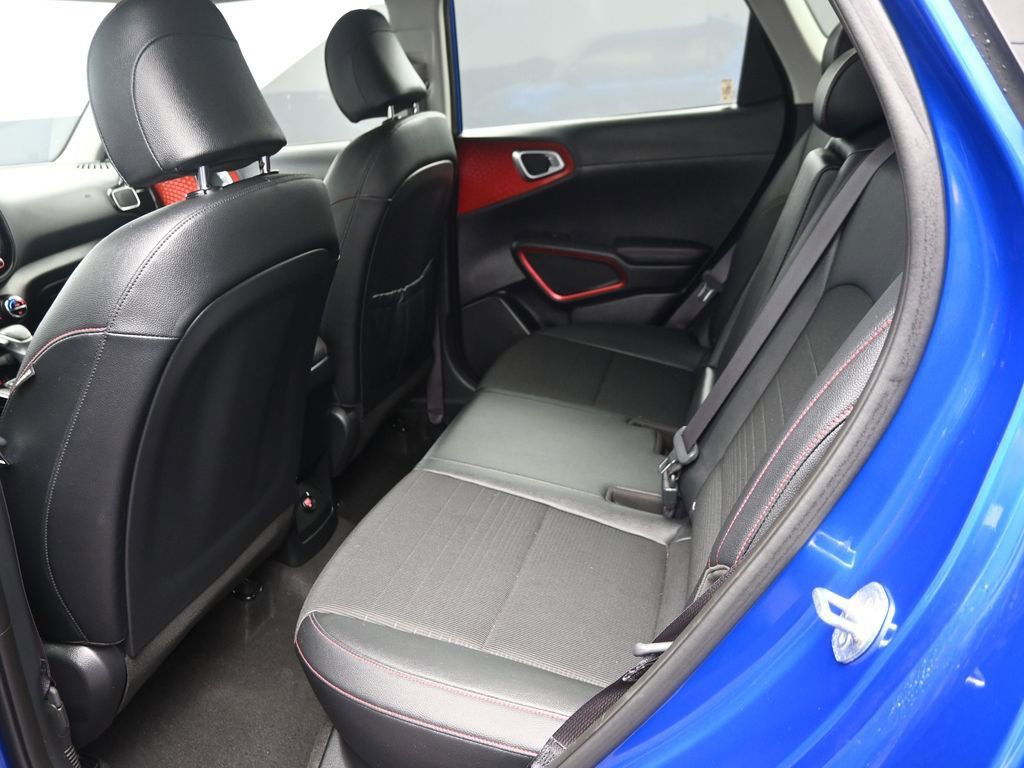 Used 2021 Kia Soul Turbo FWD image 15
