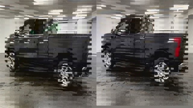 Certified 2022 Chevrolet Silverado 1500 LTZ w/ LTZ Premium Package image 6