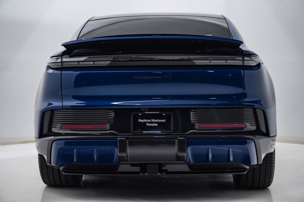 New 2026 Porsche Cayenne S AWD/4WD image 10