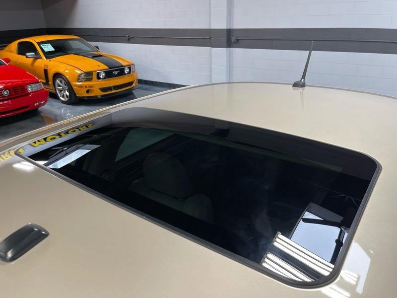 Used 2008 Chrysler 300 C w/ Sound Group II image 23